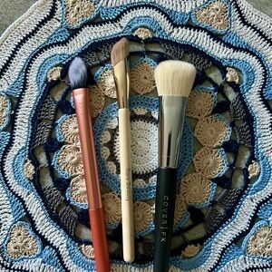 Cover FX and Rare Beauty Makeup Brush Set